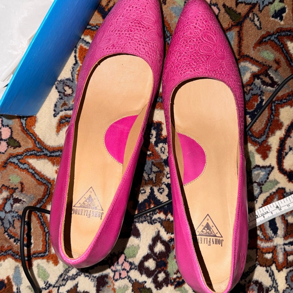 NIB john fluevog Ambition heel pink floral 10.5 M - Picture 6 of 7